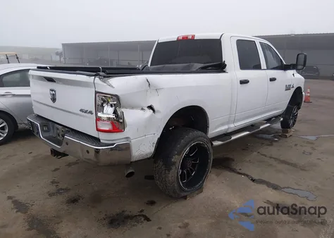 2015 Ram 2500 Tradesman из США, поврежденный, VIN 3C6UR5CLXFG655370